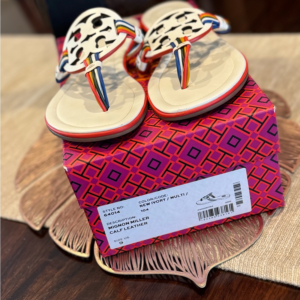 The iconic hard to find Tory Burch Miller Sandal!